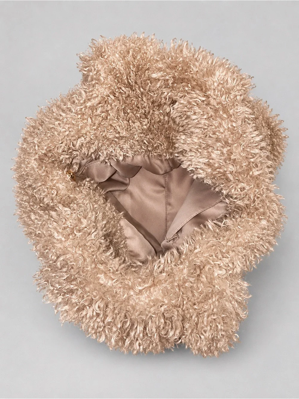 a new day Faux Shearling Tote Bag in Light Brown